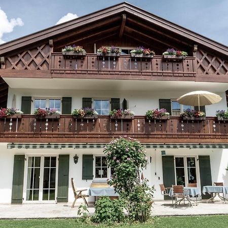 Gaestehaus Quirin Γκάρμις-Παρτενκίρχεν Εξωτερικό φωτογραφία