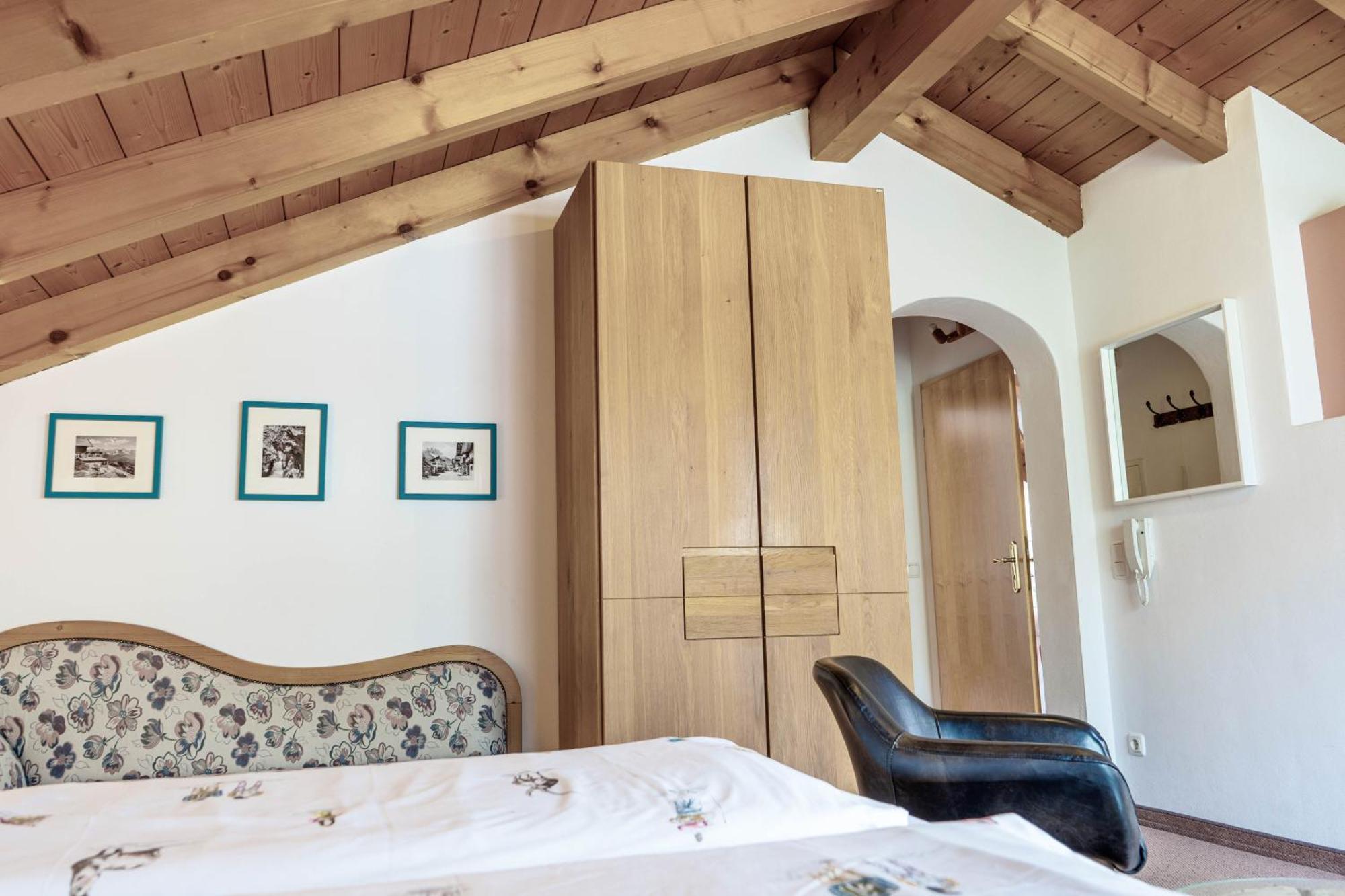 Gaestehaus Quirin Γκάρμις-Παρτενκίρχεν Εξωτερικό φωτογραφία