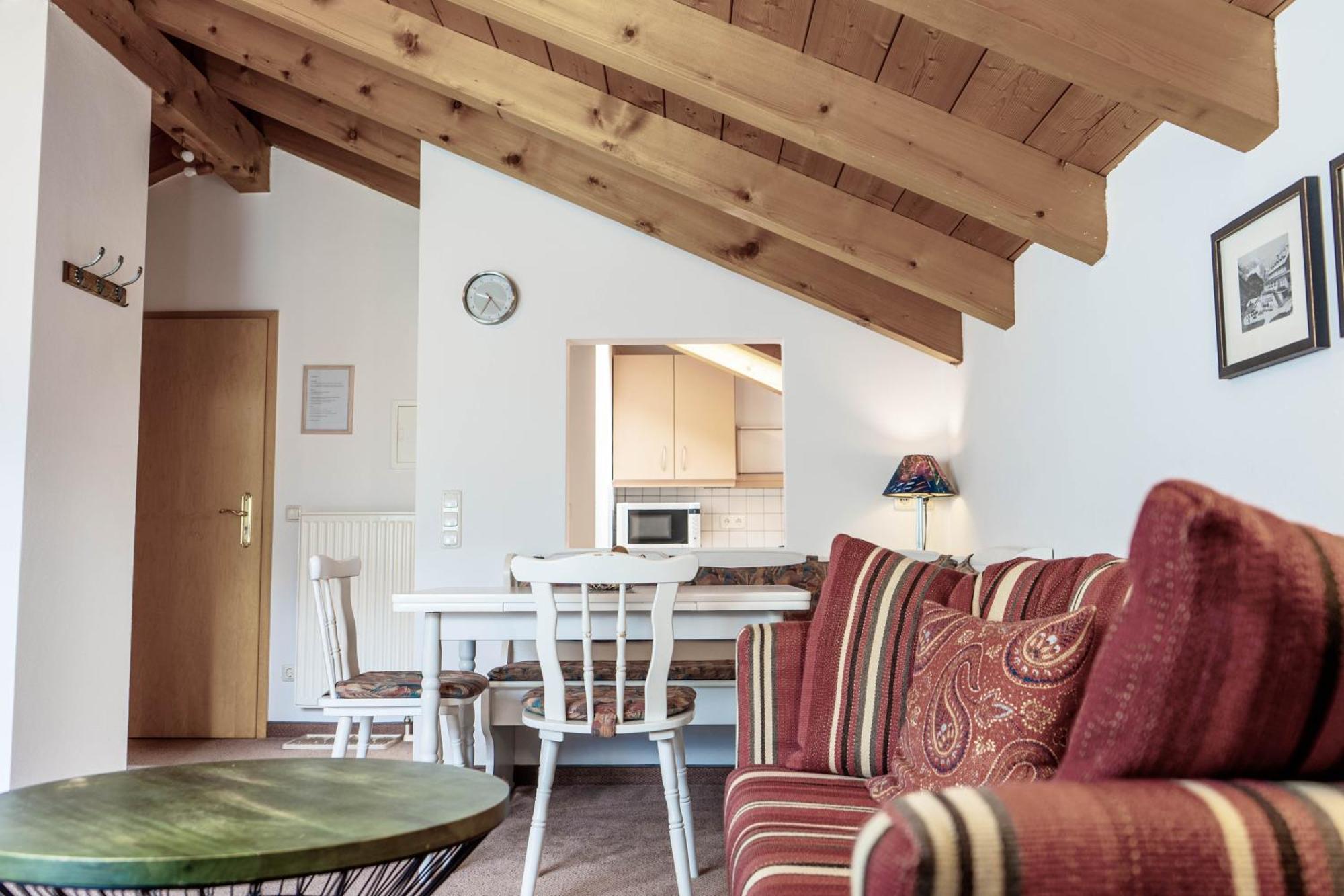 Gaestehaus Quirin Γκάρμις-Παρτενκίρχεν Εξωτερικό φωτογραφία
