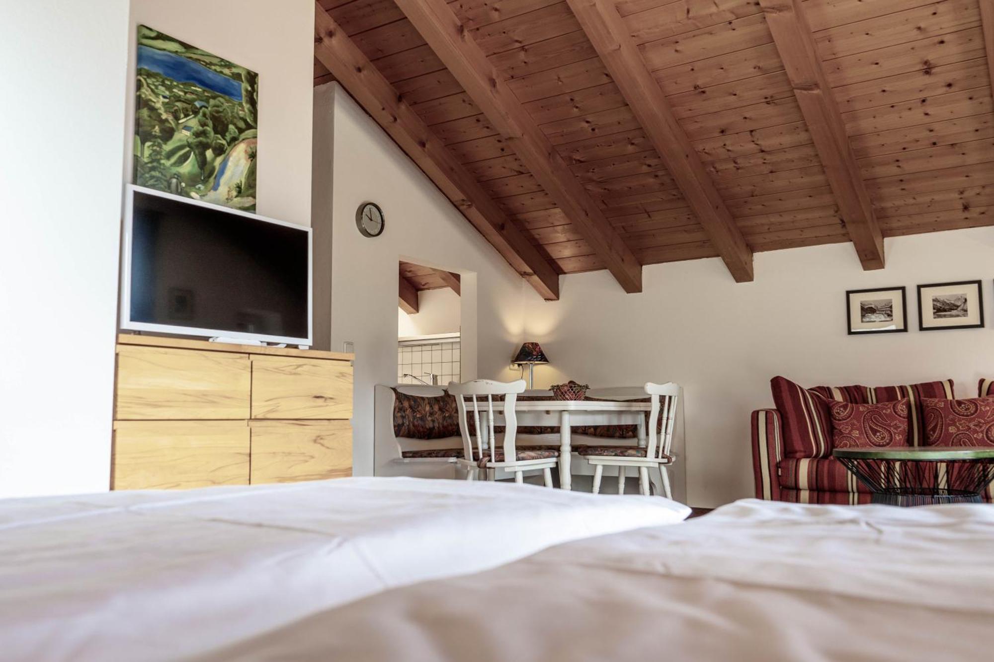 Gaestehaus Quirin Γκάρμις-Παρτενκίρχεν Εξωτερικό φωτογραφία